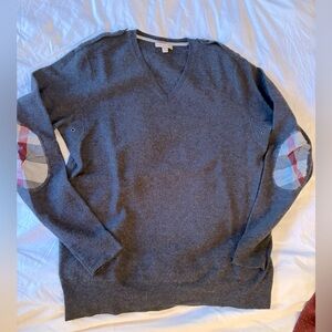 Men’s Burberry crewneck sweater. Size large.